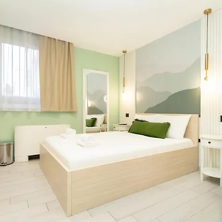7 Hills Bed & Breakfast 4*
